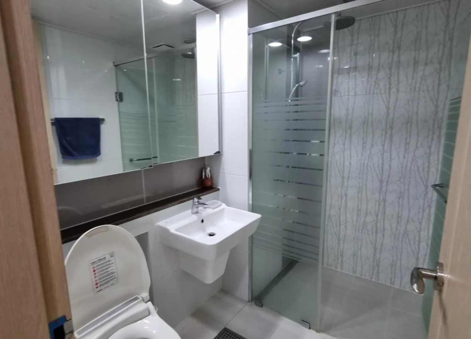 Luxury Ocean View Apartment Busan